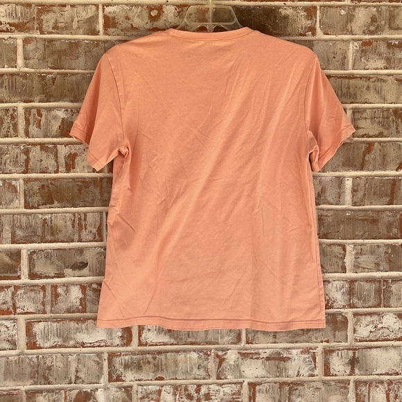 Luck Last Peach Graphic T-shirt - Picture 5 of 5